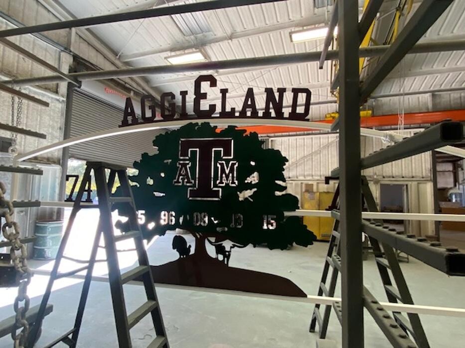 Images Diamond C Sandblasting & Painting