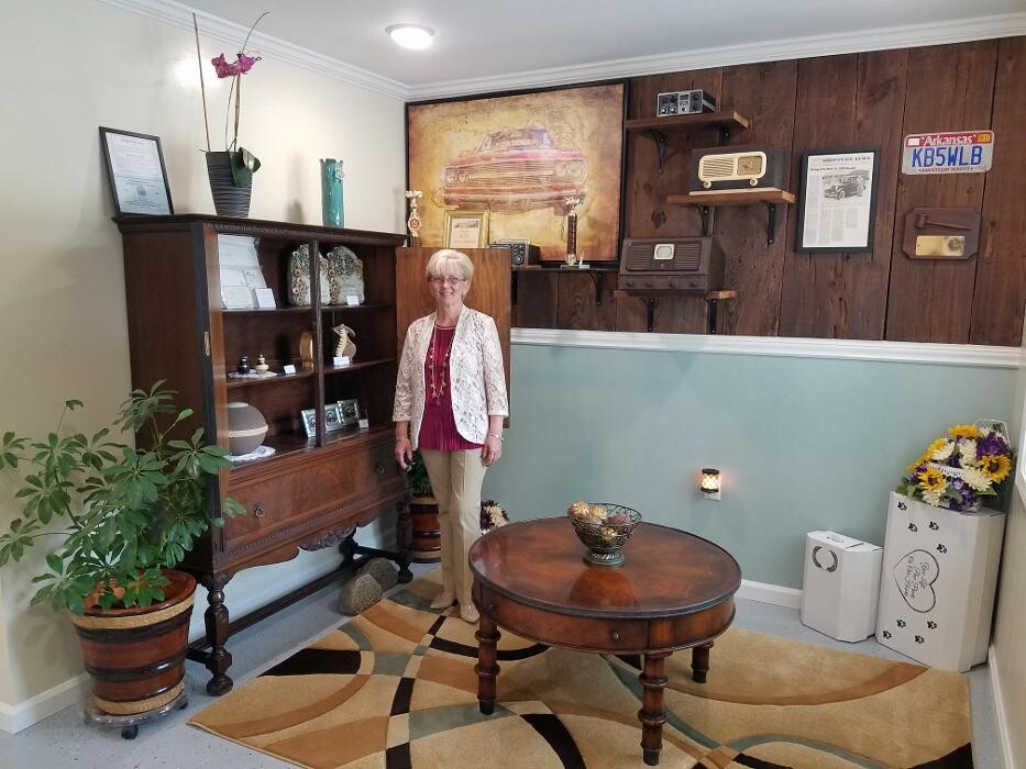 Images Cross County Funeral Service & Crematory