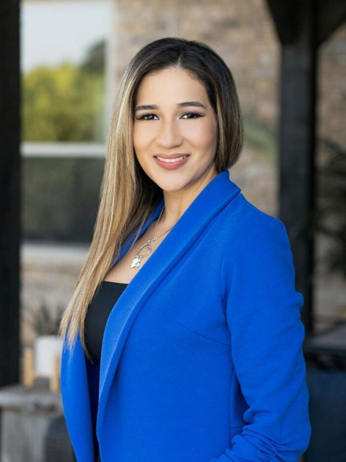 Images Trinity Group Realty