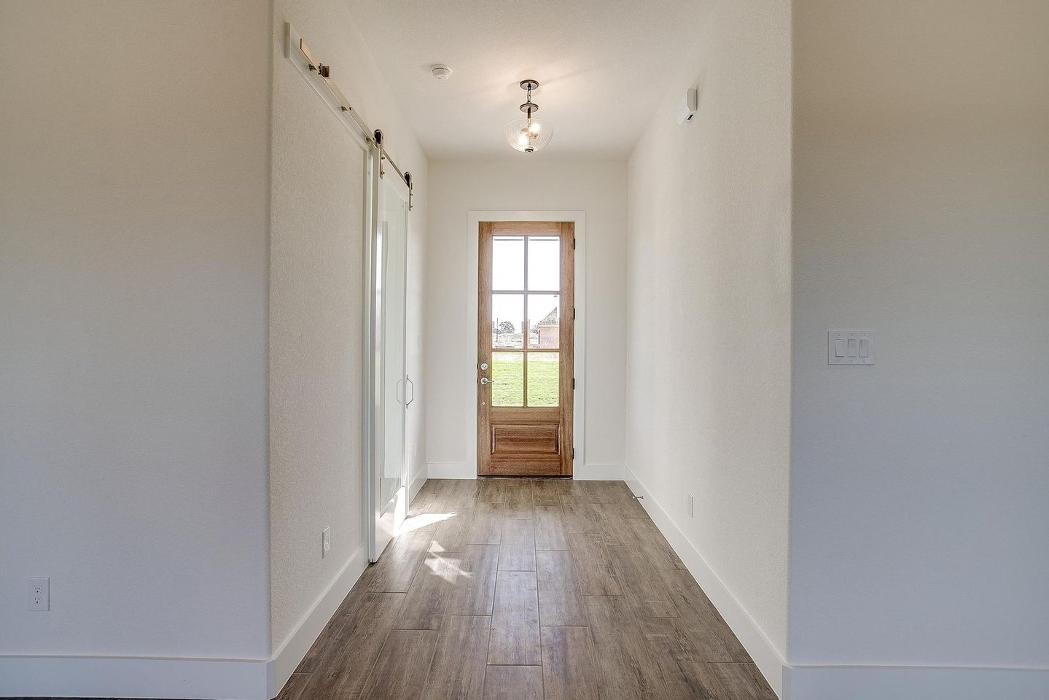 Images Trinity Group Realty