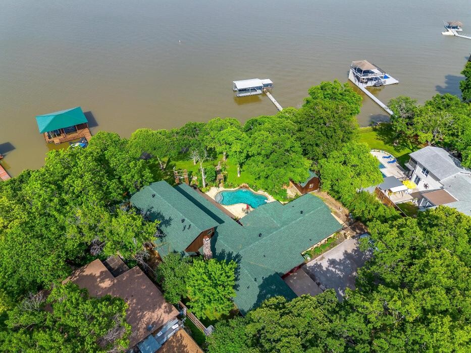Images Trinity Group Realty