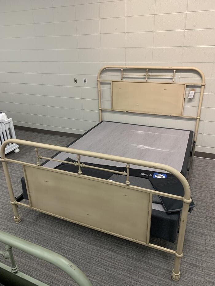 Images Wood's Mercantile