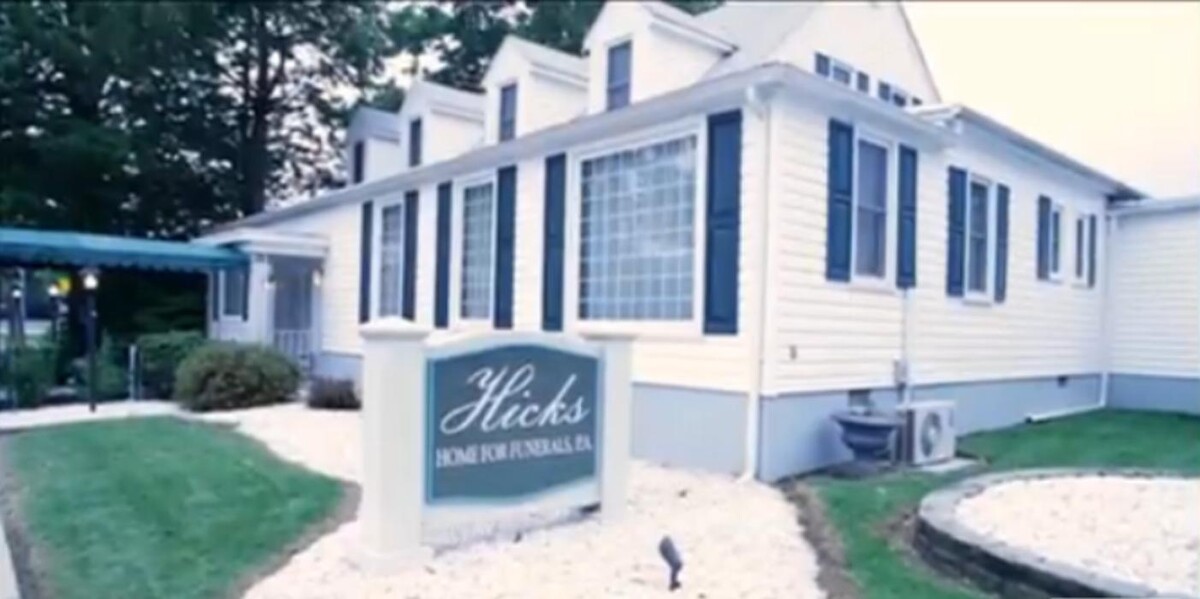Images Hicks Home For Funerals, P.A.