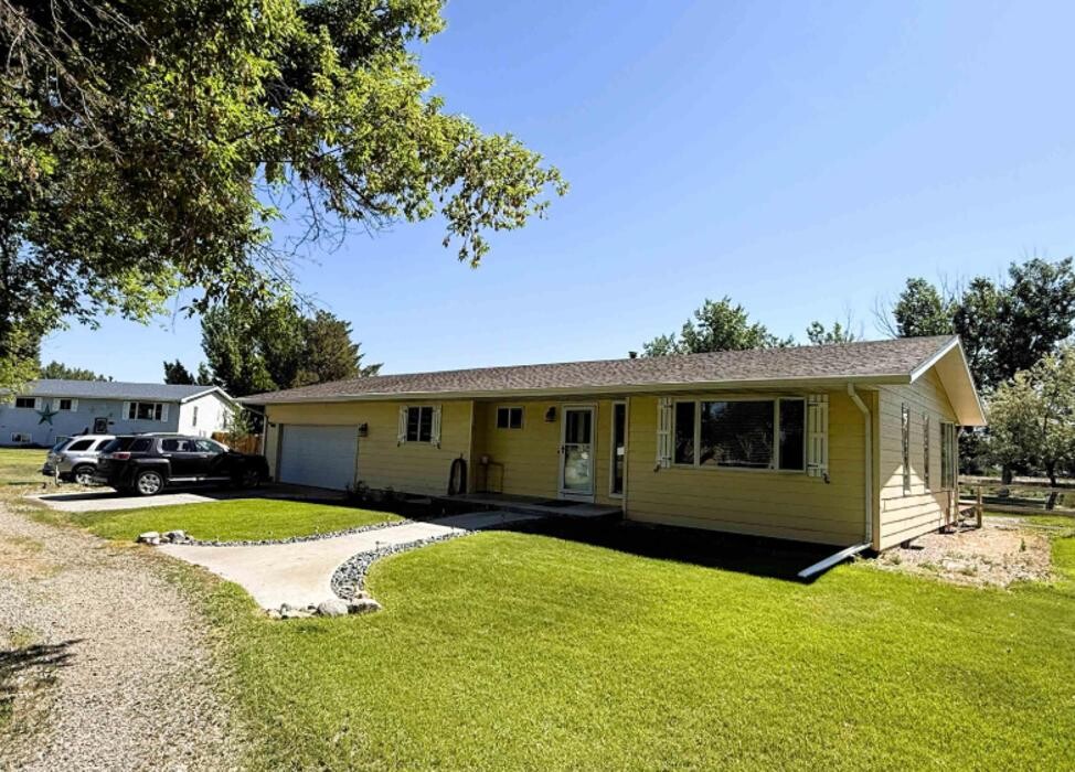 Images McGarvin & Taylor Real Estate