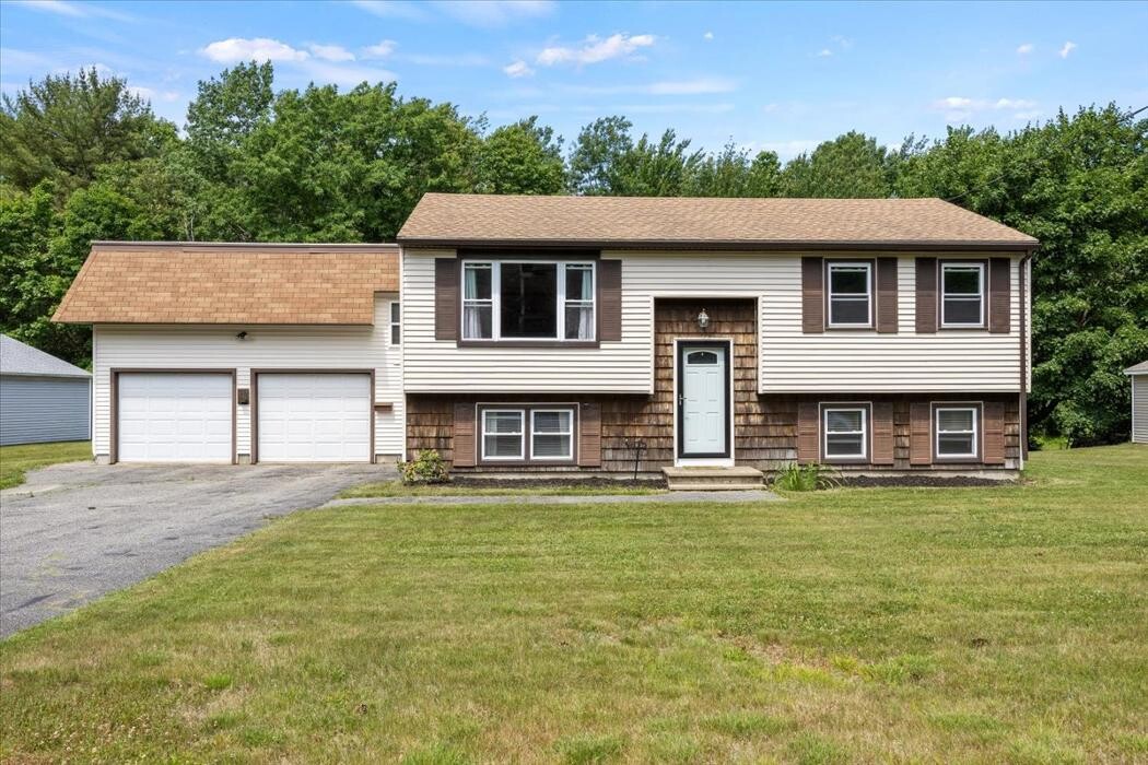 Images Town Square Realty Group
