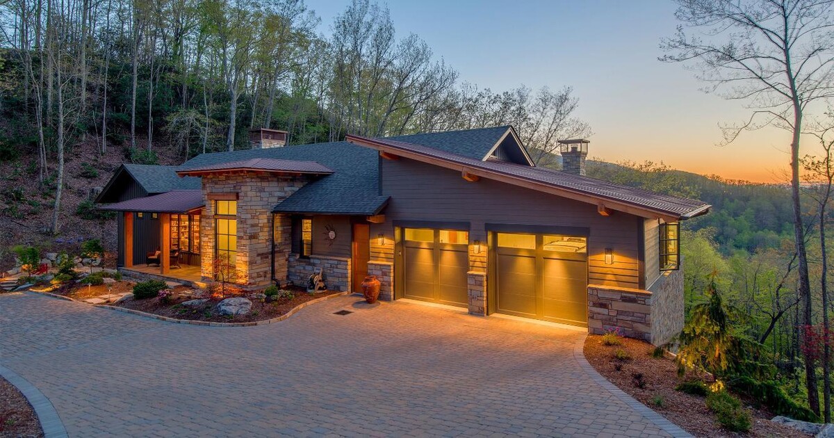 Images ID.ology Interiors & Design