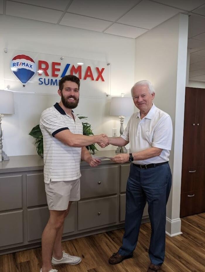 Images RE/MAX SUMMIT