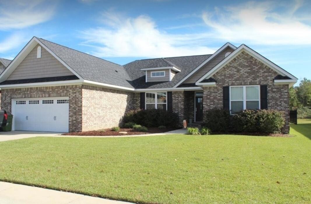 Images RE/MAX SUMMIT