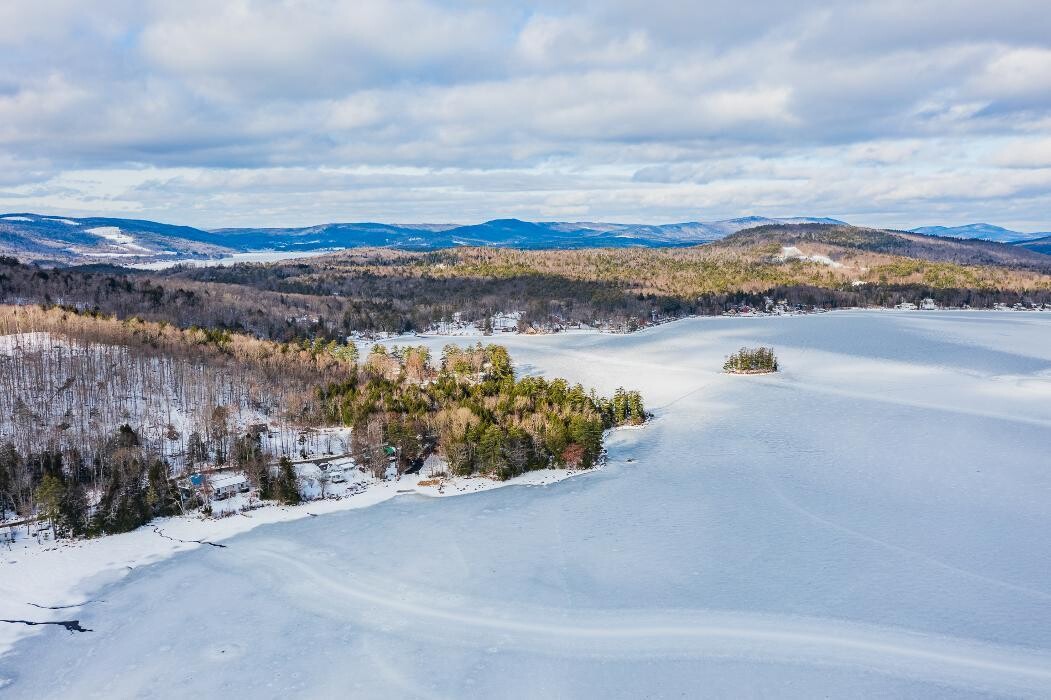 Images Vanessa Stone Real Estate, LLC