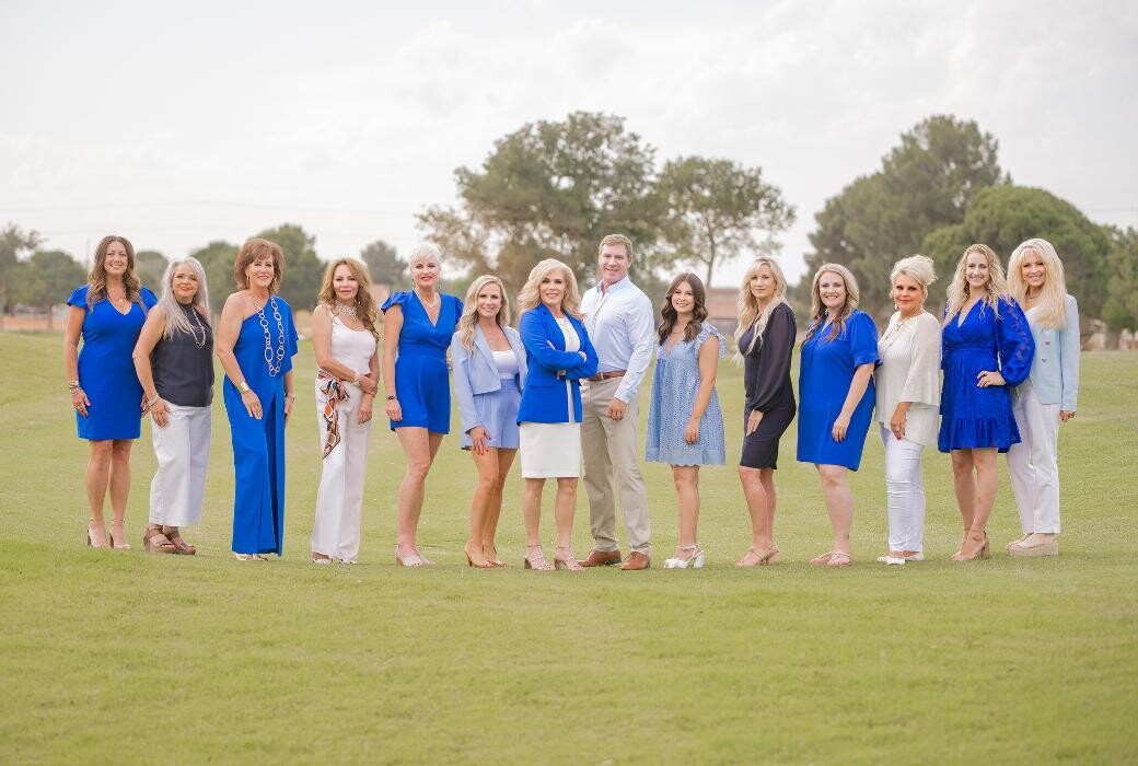Images The Agency, Kerri Payne James Real Estate Team