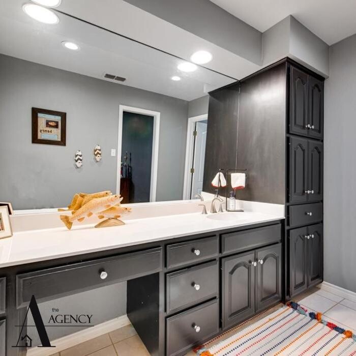 Images The Agency, Kerri Payne James Real Estate Team