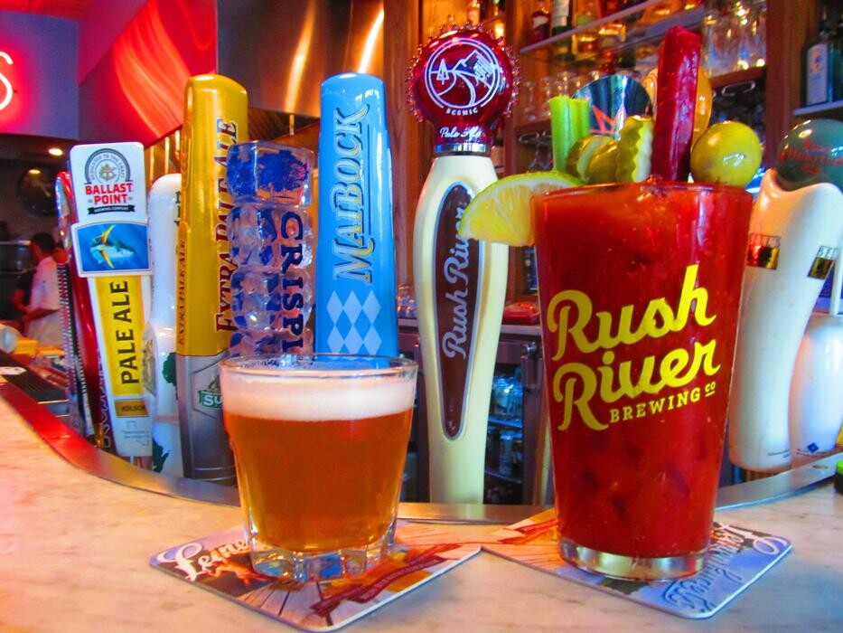 Images Barker's Bar & Grill