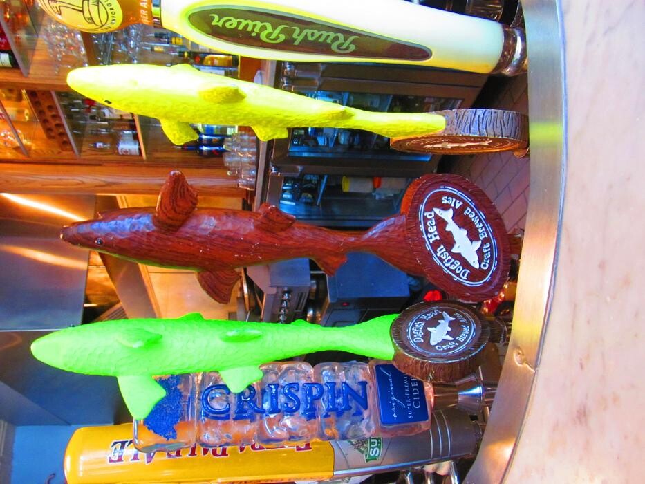 Images Barker's Bar & Grill