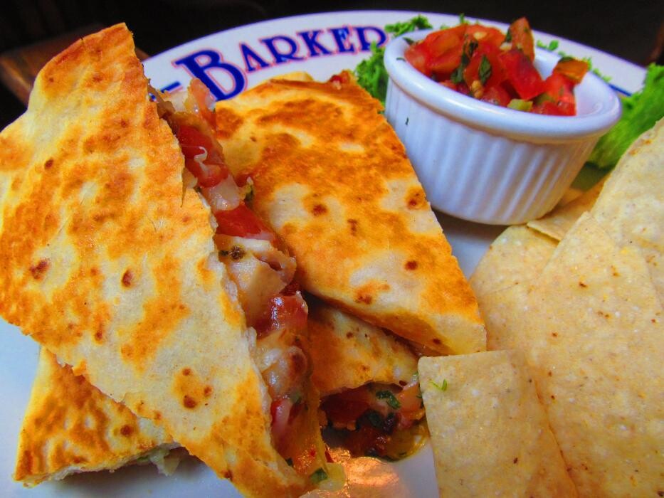 Images Barker's Bar & Grill