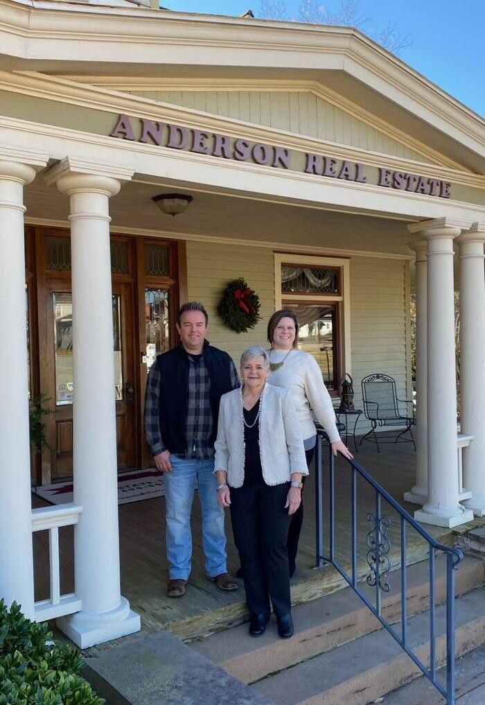 Images Anderson Real Estate
