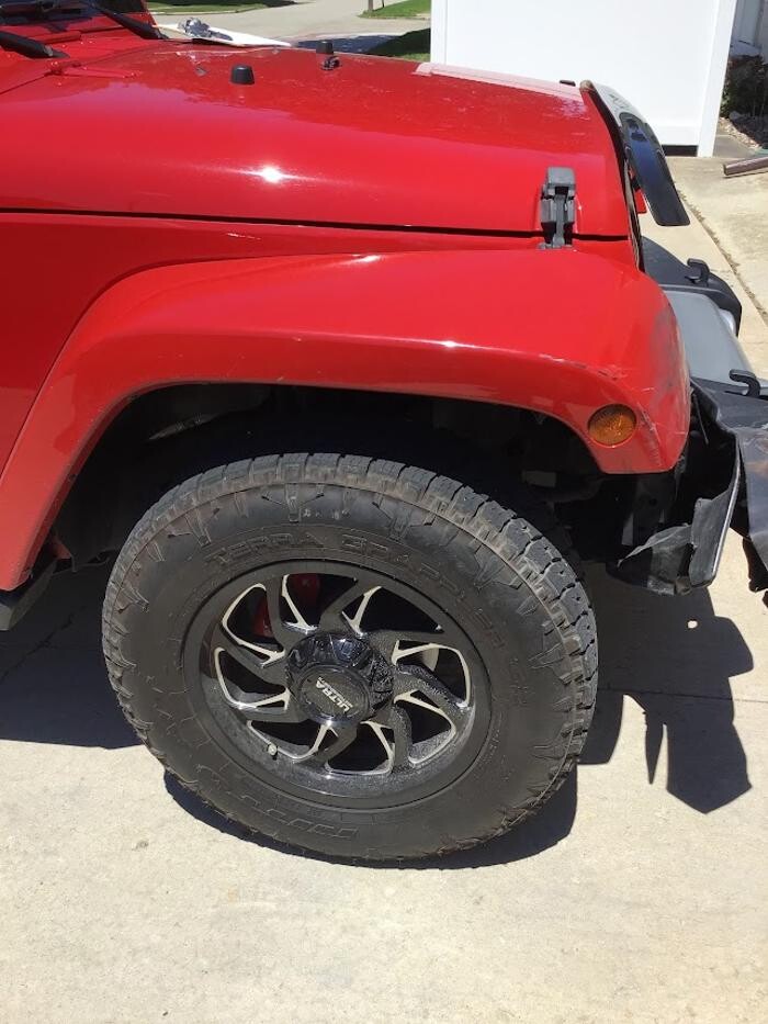 Images LaSalle Body & Fender, Inc.