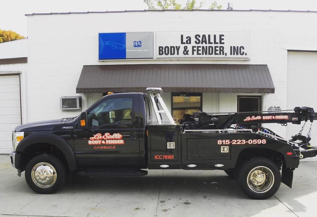 Images LaSalle Body & Fender, Inc.