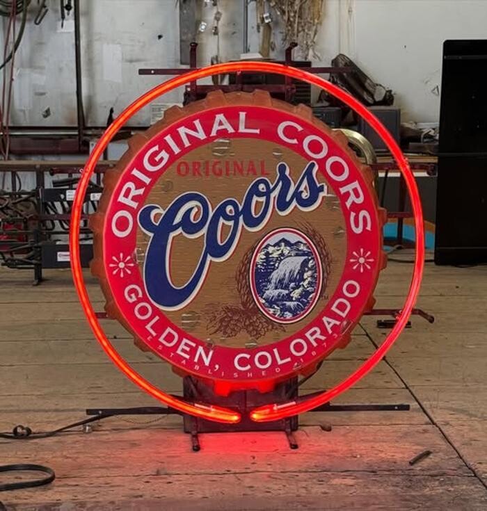 Images Fluorescent Signs Inc