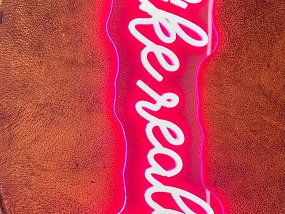 Images Fluorescent Signs Inc