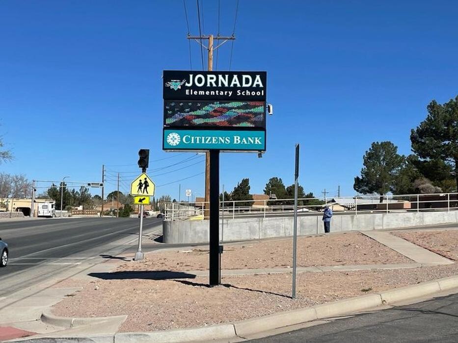 Images Fluorescent Signs Inc