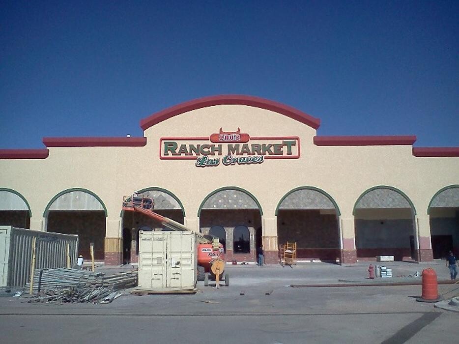 Images Fluorescent Signs Inc