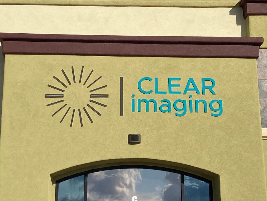 Images Fluorescent Signs Inc