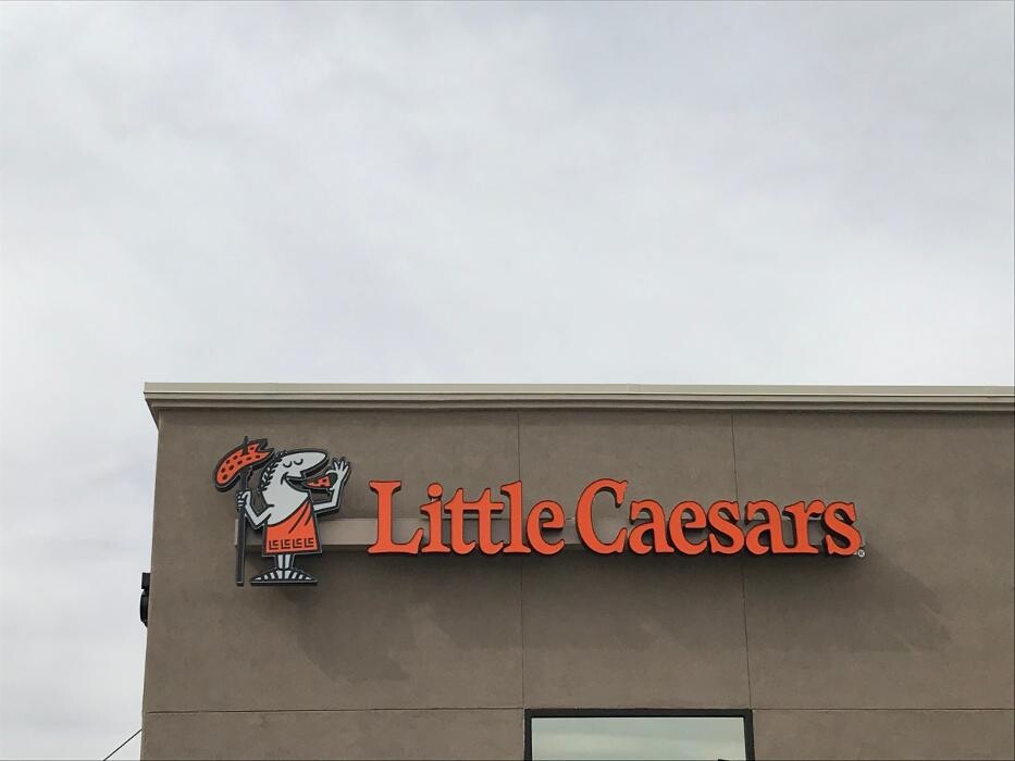 Images Fluorescent Signs Inc