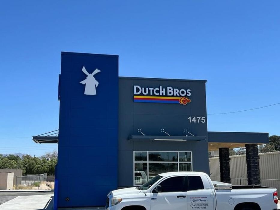 Images Fluorescent Signs Inc