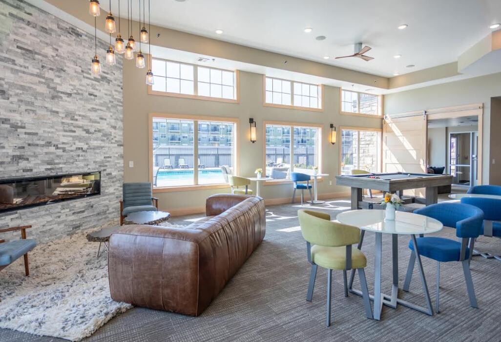 Images Spring Creek Luxury Living