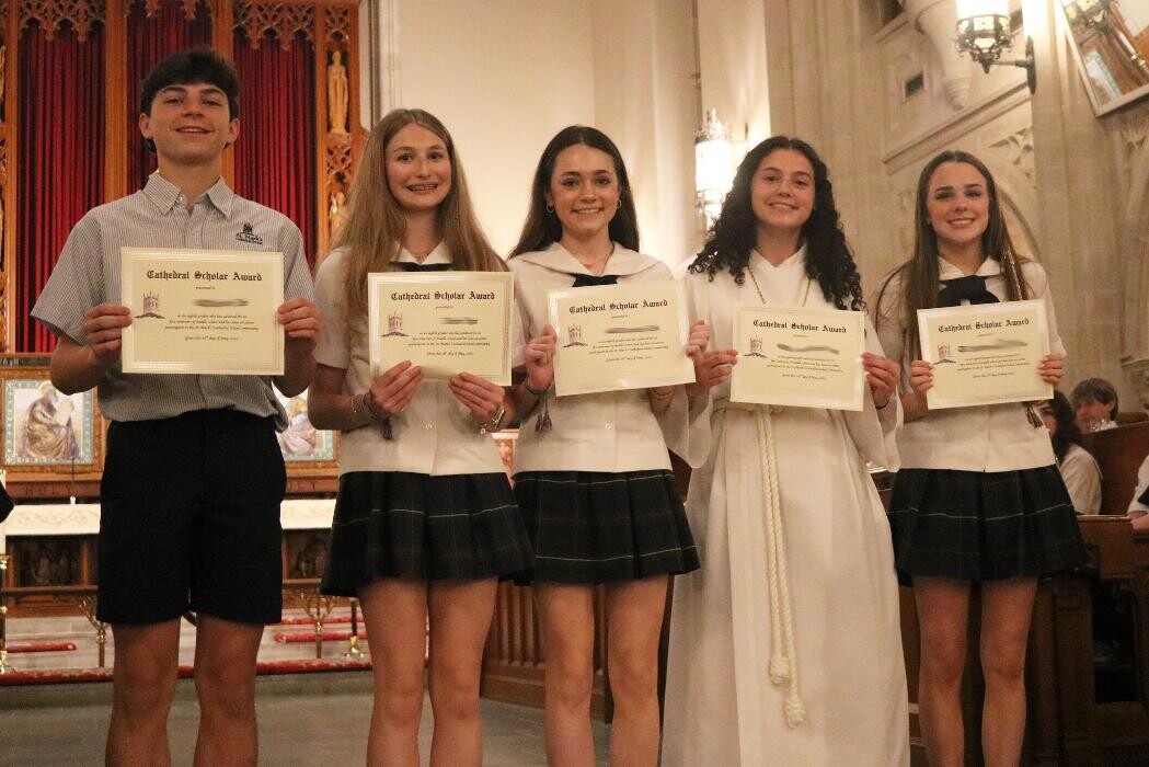 Images St. Mark's Cathedral School