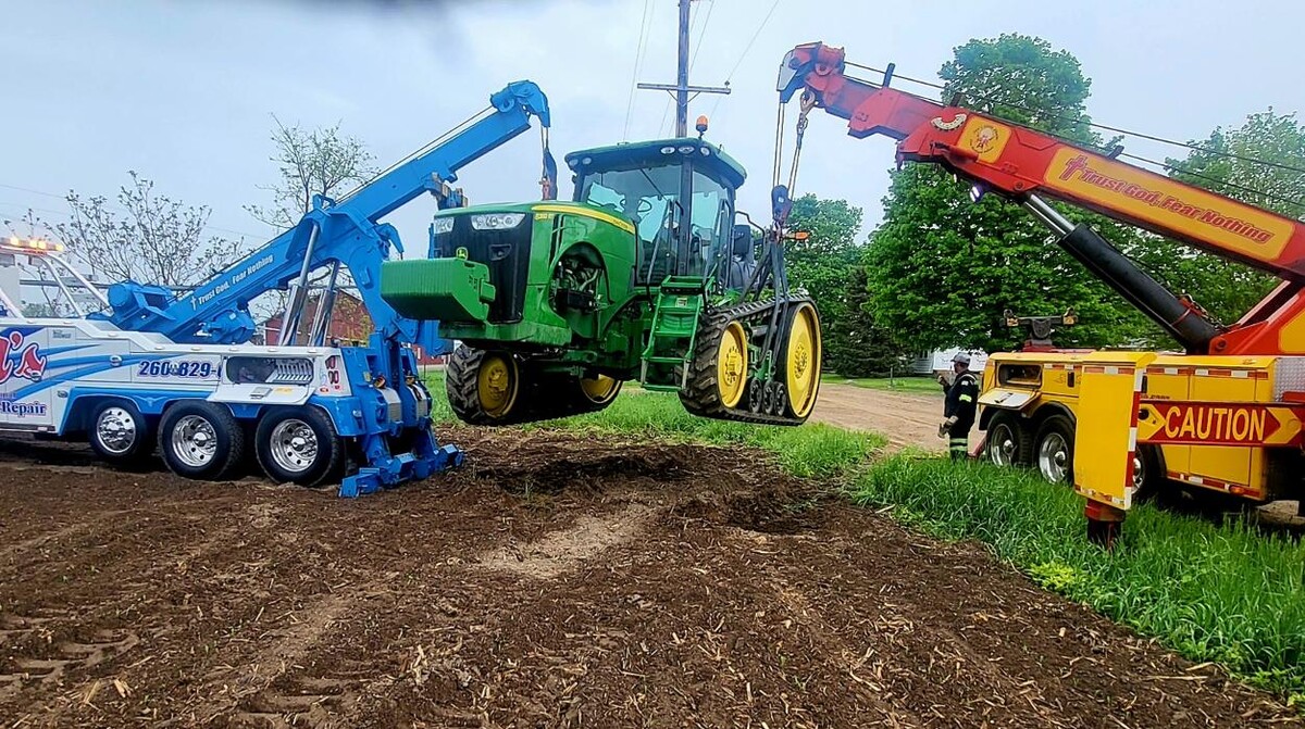 Images Bill's Professional Towing & Repair