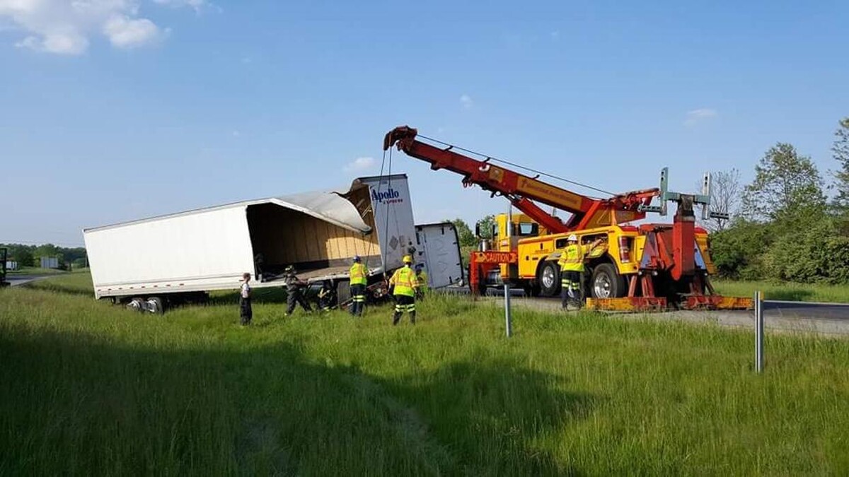 Images Bill's Professional Towing & Repair