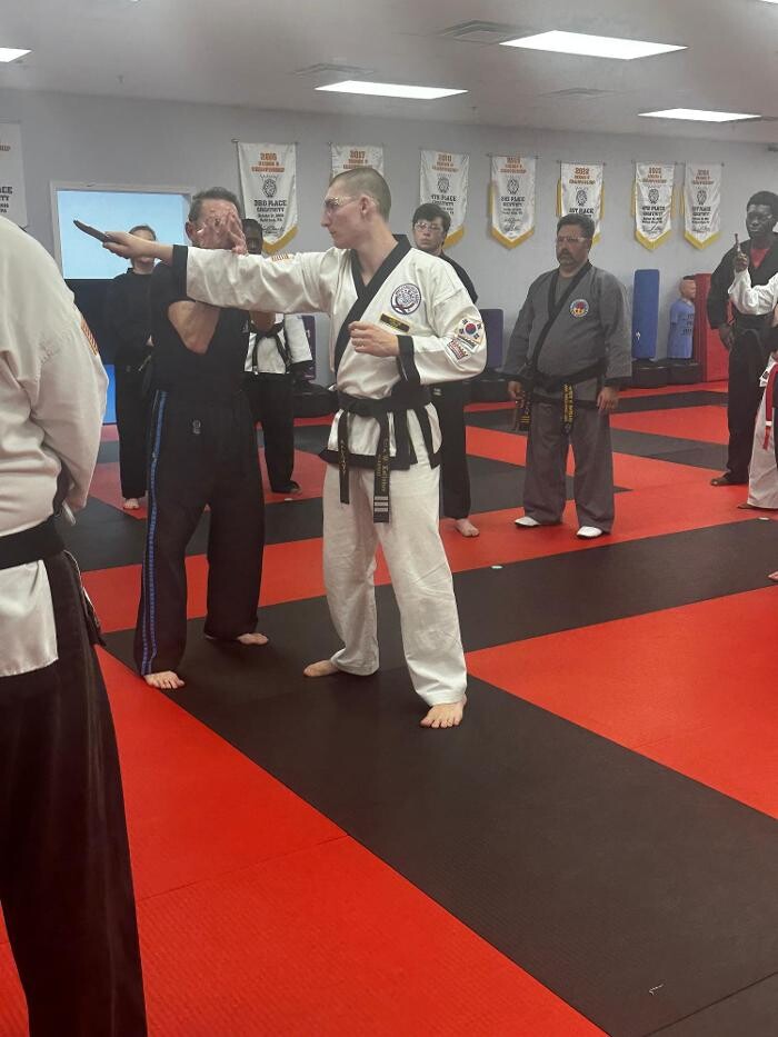 Images Evolution Karate Academy