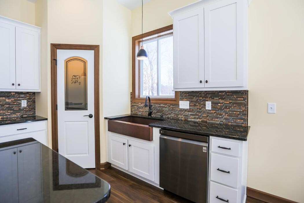 Images Kim Theis - Generations Real Estate Group