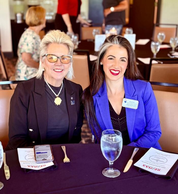 Images Re/Max Choice Properties: Fran Marcou - Hendersonville, REALTOR