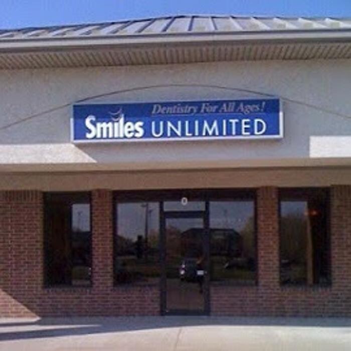 Smiles Unlimited Logo
