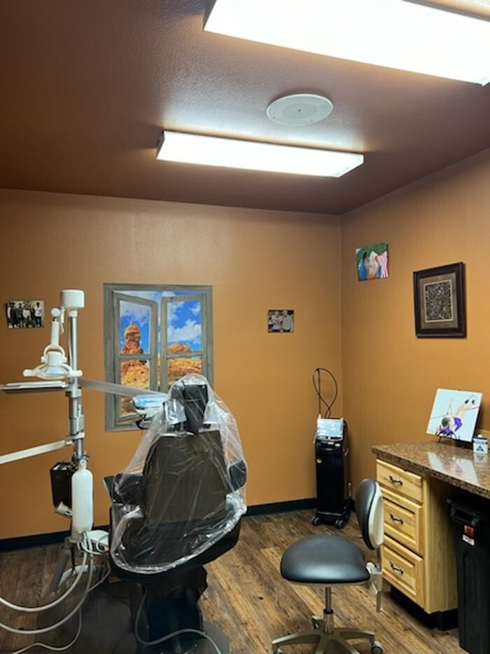 Images Tracy R. Henson-McBee, DDS, PA