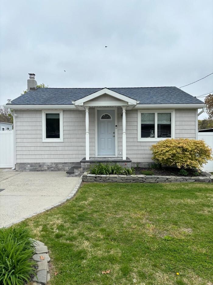 Images Leesa Byrnes Realty