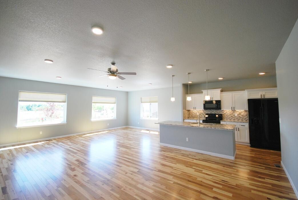 Images Eagleridge Homes Real Estate Development