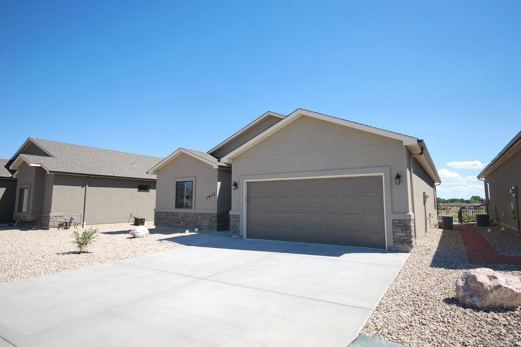 Images Eagleridge Homes Real Estate Development