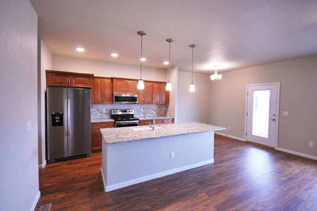Images Eagleridge Homes Real Estate Development