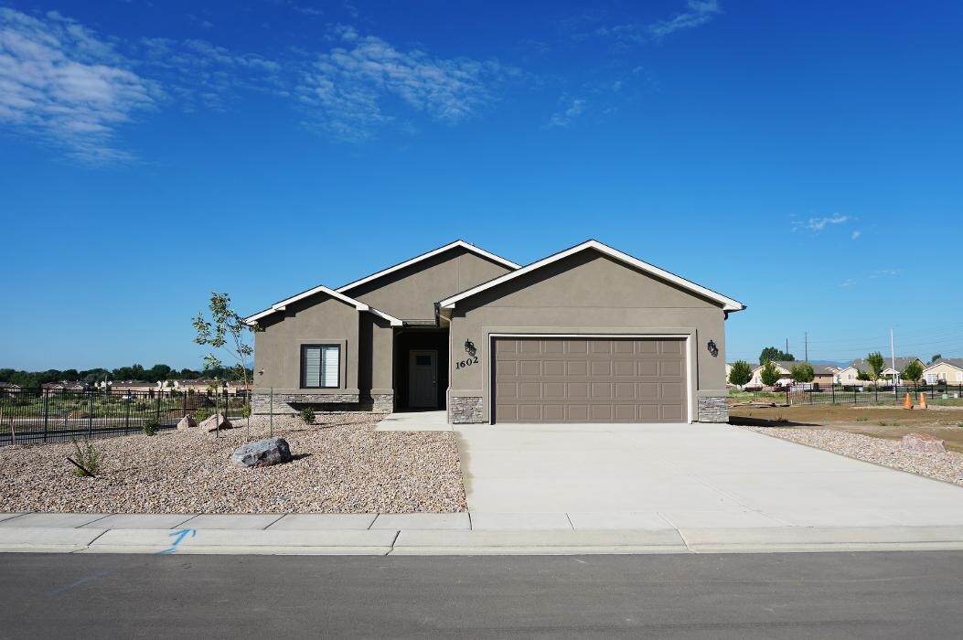 Images Eagleridge Homes Real Estate Development