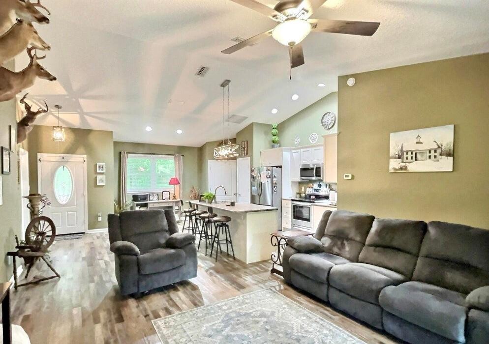 Images Coldwell Banker Ben Bates, Inc., Realtor