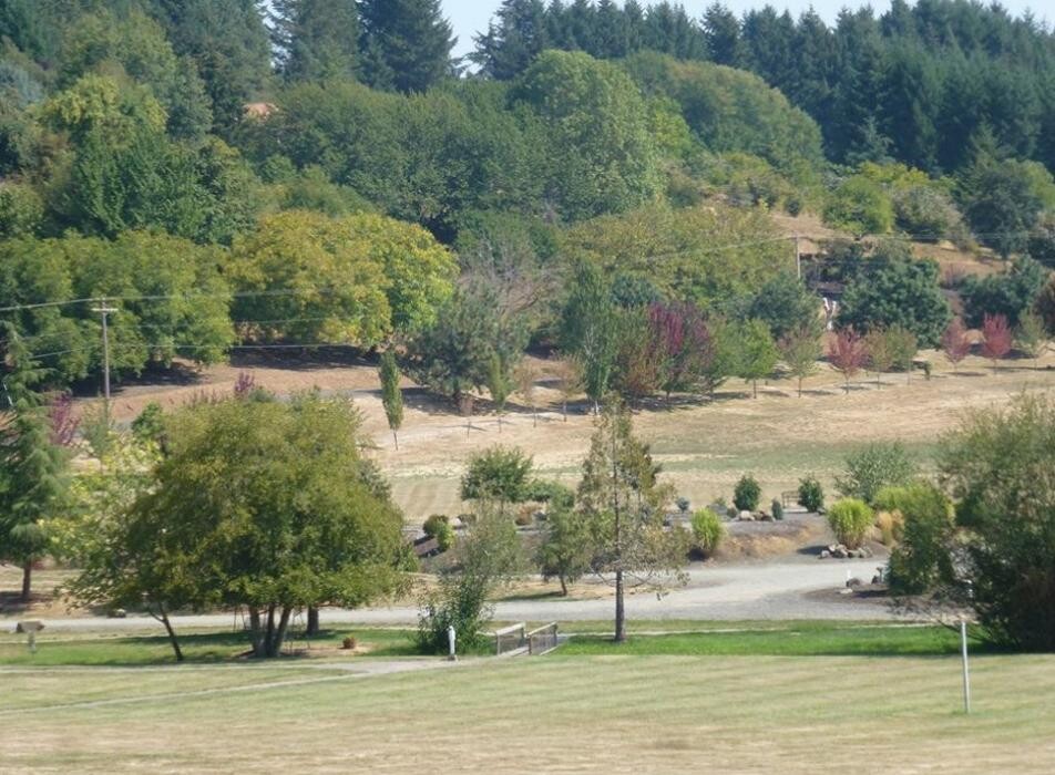 Images Rock of Ages Valley View Retirement Village