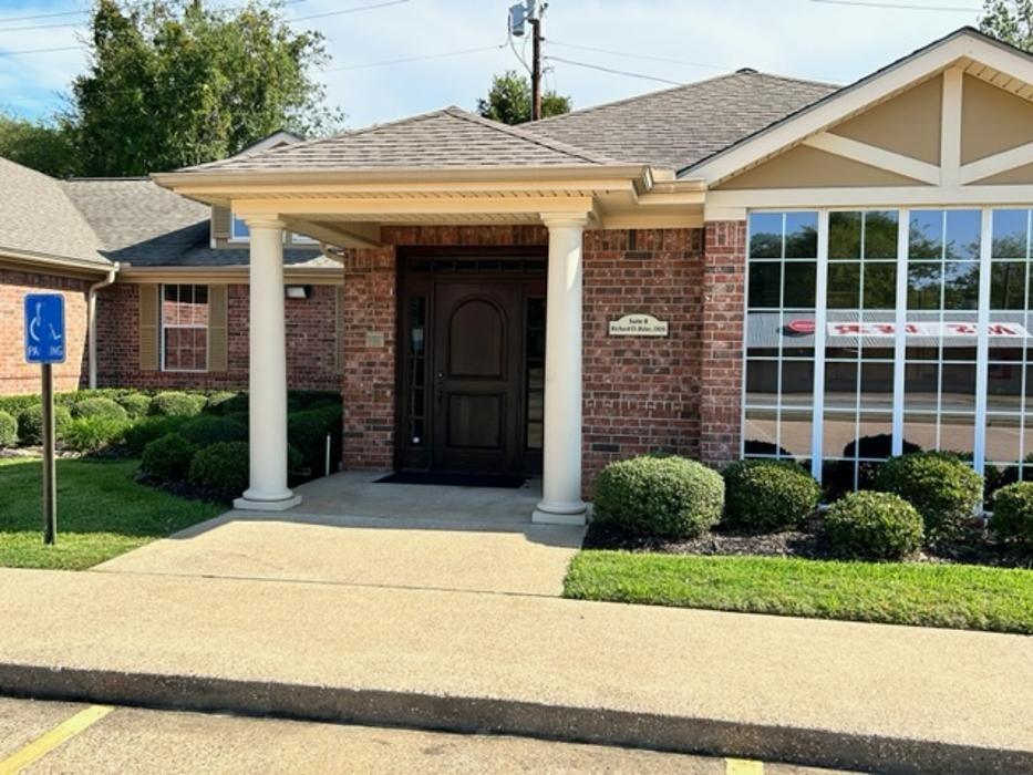 Images Richard D Byler, DDS