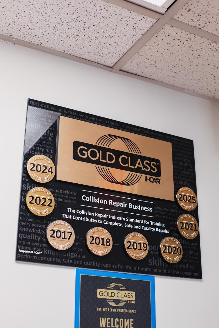 Images Classic Collision Center