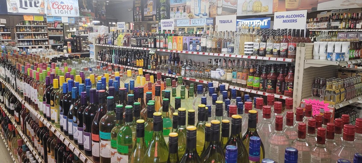 Images Southgate Liquors
