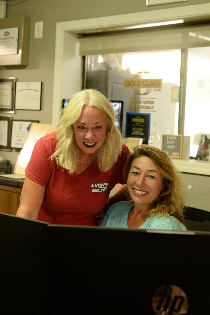 Images Evans Body Shop Inc