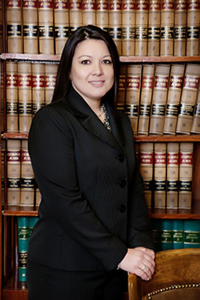 Images Law Office of V. Linnea Alt, Chartered