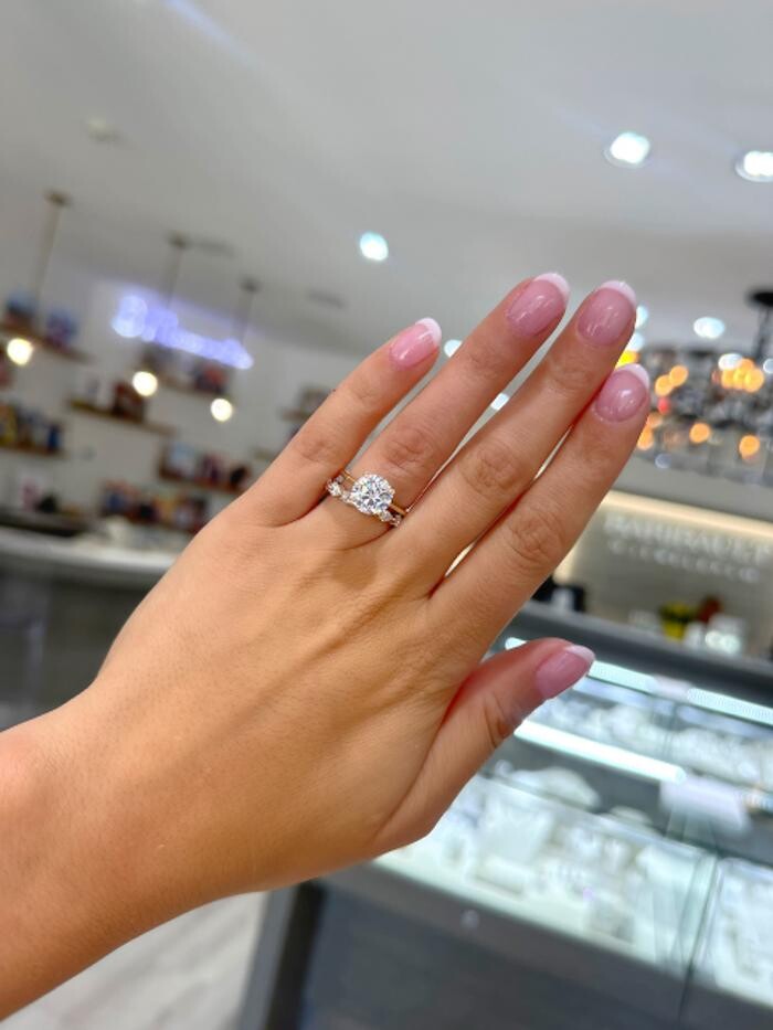 Images Baribault Jewelers